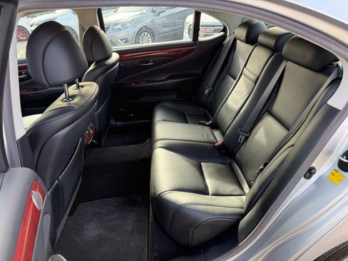 Used 2011 Lexus LS 460 L image 19
