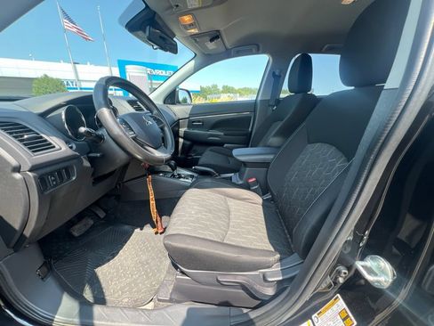 Used 2024 Mitsubishi Outlander Sport ES AWD/4WD image 25