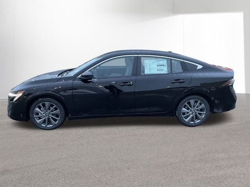 New 2026 Nissan Sentra SL w/ Floor Mat Package FWD image 5