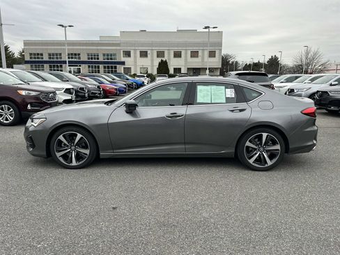 Certified 2025 Acura TLX w/ Technology Package image 7
