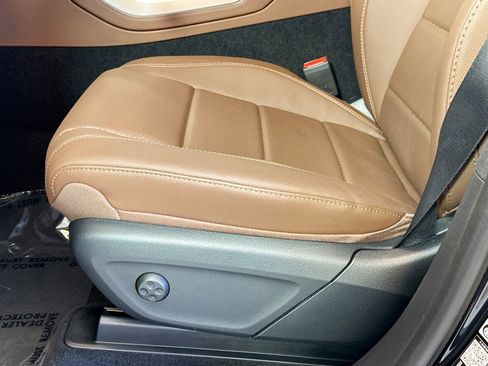 New 2026 Mercedes-Benz GLS 450 GLS 450 4MATIC SUV image 17