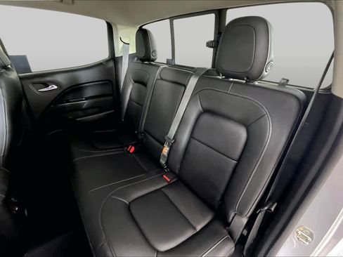 Used 2019 GMC Canyon SLT w/ Driver Alert Package RWD image 19