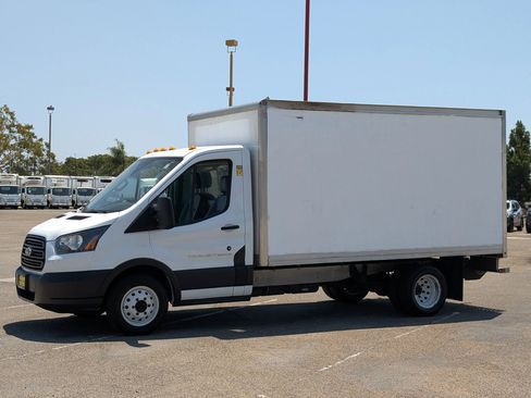 Used 2018 Ford Transit 350 156 DRW RWD image 4
