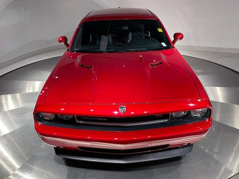 Used 2010 Dodge Challenger R/T RWD image 26