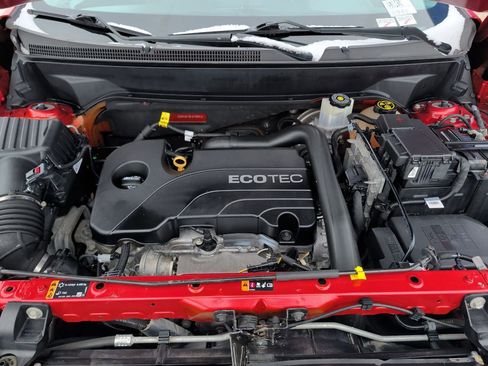 Used 2020 Chevrolet Equinox LT image 24