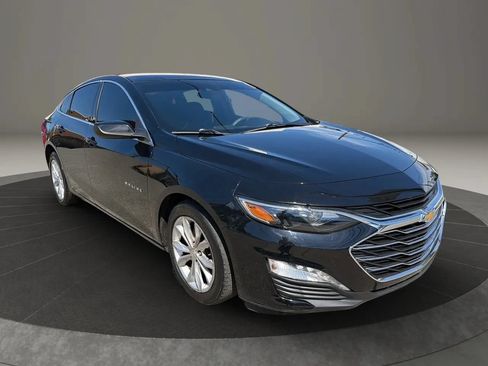 Used 2023 Chevrolet Malibu LT w/ Driver Confidence Package FWD image 3