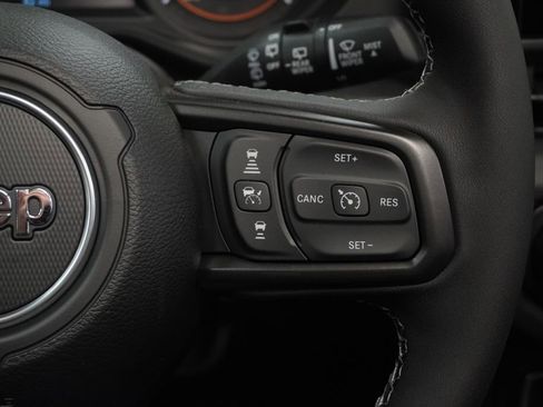 New 2026 Jeep Wrangler Unlimited Rubicon w/ Safety Group AWD/4WD image 28