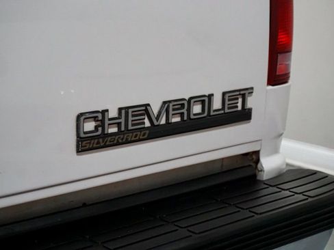 Used 1998 Chevrolet Silverado 1500 4x4 Regular Cab w/ Preferred Equipment Group 2 image 37