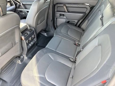 Used 2024 Land Rover Defender 110 X-Dynamic SE AWD/4WD image 25