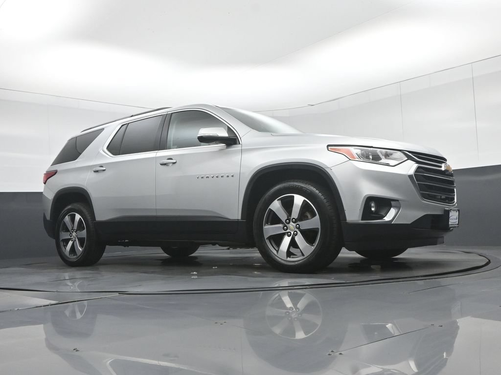 Used 2019 Chevrolet Traverse LT w/ LT Premium Package AWD/4WD image 64