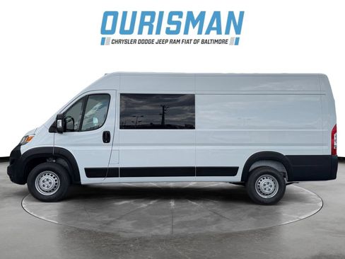 New 2026 RAM ProMaster 3500 w/ Crew Van Package FWD image 3
