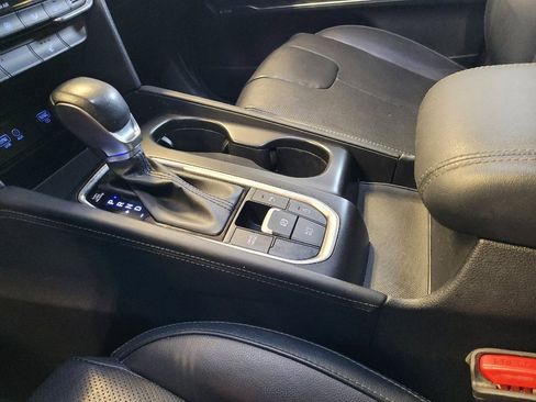 Used 2019 Hyundai Santa Fe Limited FWD image 26