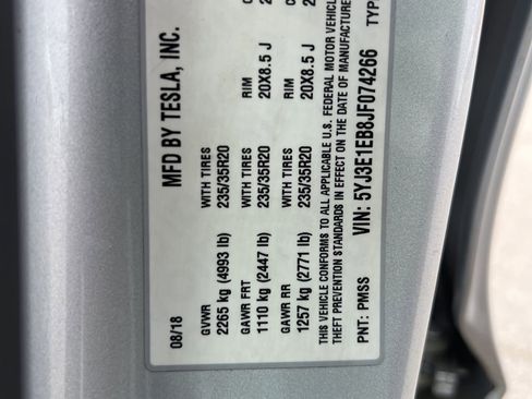 Used 2018 Tesla Model 3 Performance image 29