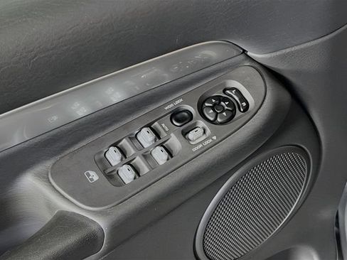 Used 2005 Dodge Ram 1500 Truck SRT10 image 11