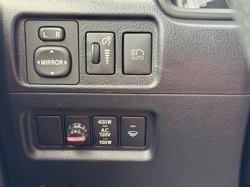 Used 2023 Toyota 4Runner TRD Off-Road Premium w/ Moonroof Package AWD/4WD image 37