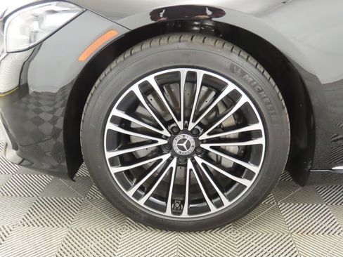 Used 2022 Mercedes-Benz S 500 4MATIC image 31