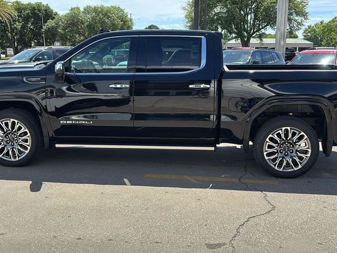 New 2026 GMC Sierra 1500 Denali Ultimate AWD/4WD image 4