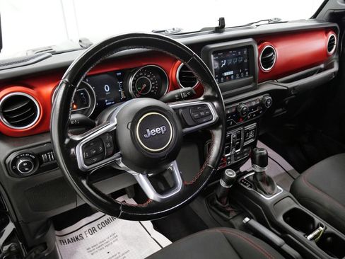 Used 2020 Jeep Gladiator Rubicon AWD/4WD image 12