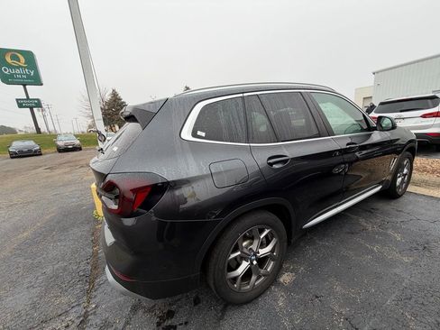 Used 2023 BMW X3 xDrive30i w/ Premium Package image 3