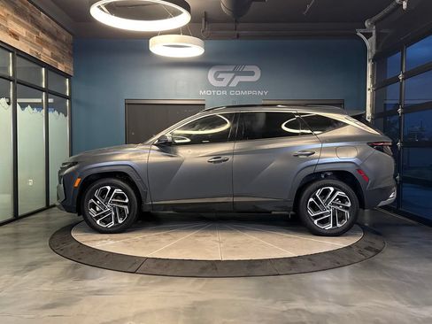 Used 2025 Hyundai Tucson Limited AWD/4WD image 6