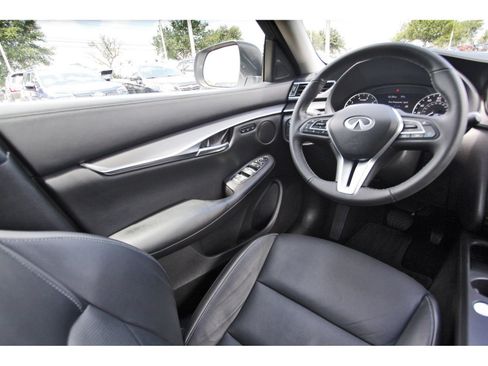 Used 2025 INFINITI QX50 Luxe AWD/4WD image 8