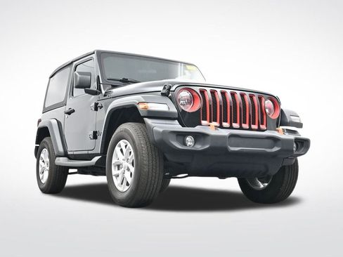 Used 2023 Jeep Wrangler Sport S image 28