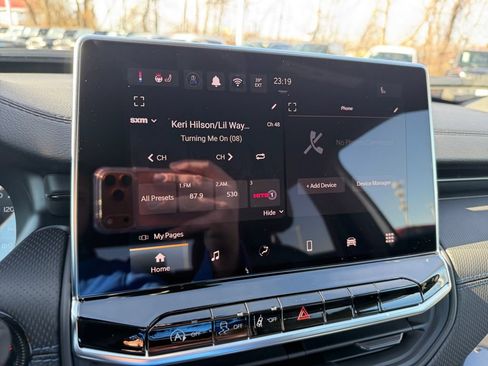 New 2026 Jeep Compass Latitude AWD/4WD image 19