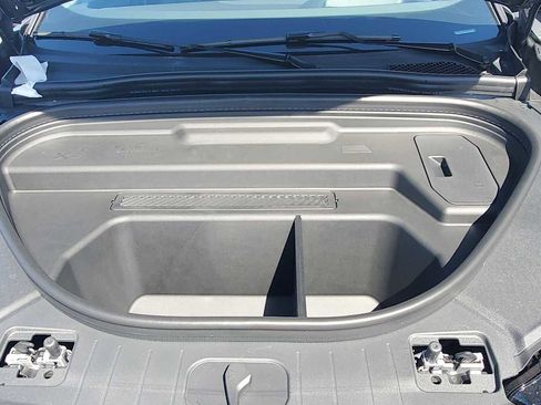 New 2025 Audi Q6 e-tron Premium Plus image 14