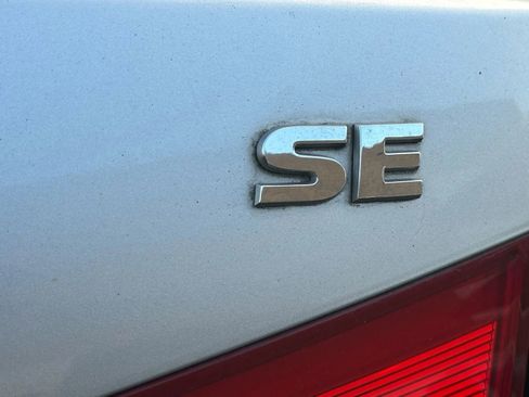 Used 2013 Volkswagen Passat 2.5 SE image 22