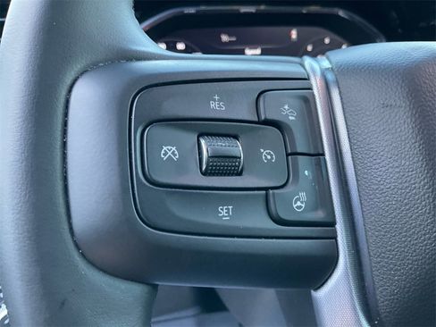 Used 2025 GMC Sierra 1500 SLT image 36