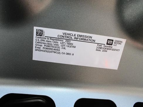 Used 2023 Chevrolet Traverse LT image 27