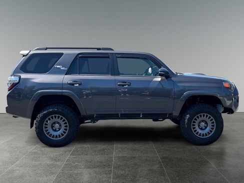 Used 2023 Toyota 4Runner TRD Off-Road Premium image 8