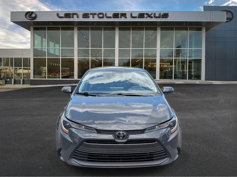 Used 2023 Toyota Corolla LE FWD image 8