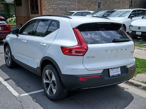 New 2026 Volvo XC40 B5 Plus w/ Protection Package Premier AWD/4WD image 7