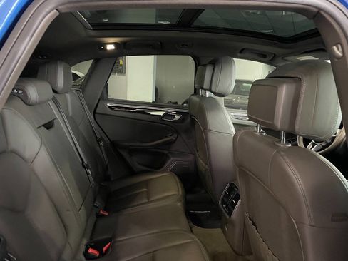 Used 2017 Porsche Macan image 26