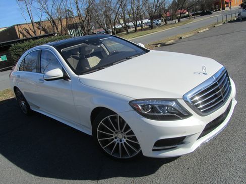 Used 2015 Mercedes-Benz S 550 Sedan image 3