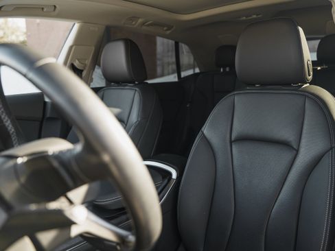 Used 2022 Audi Q8 Premium Plus w/ Premium Plus Package image 21