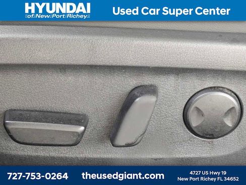 Used 2021 MAZDA MAZDA3 s FWD image 20