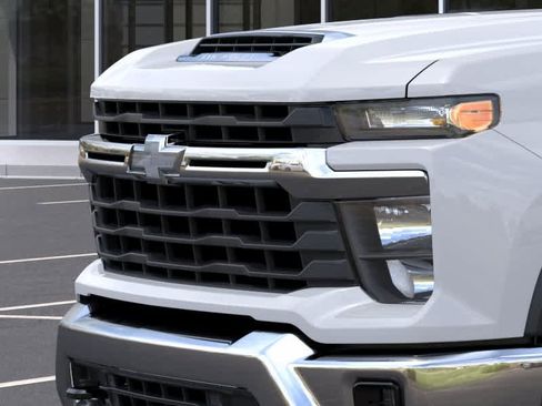 New 2026 Chevrolet Silverado 3500 LT w/ Convenience Package AWD/4WD image 13