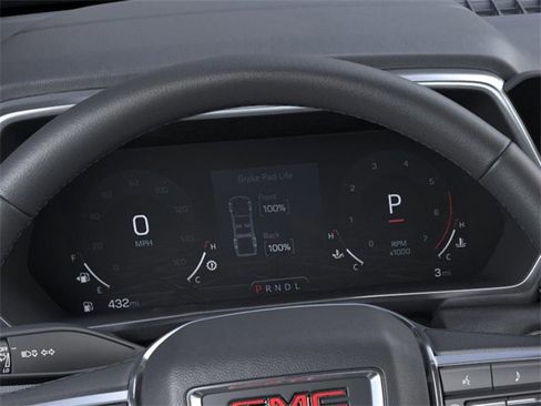 New 2024 GMC Canyon Elevation w/ Convenience Package image 18