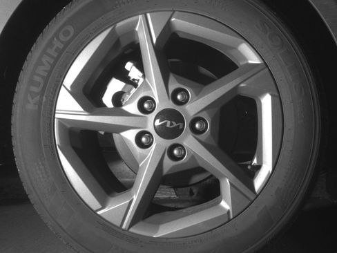 Used 2025 Kia K4 LXS image 15