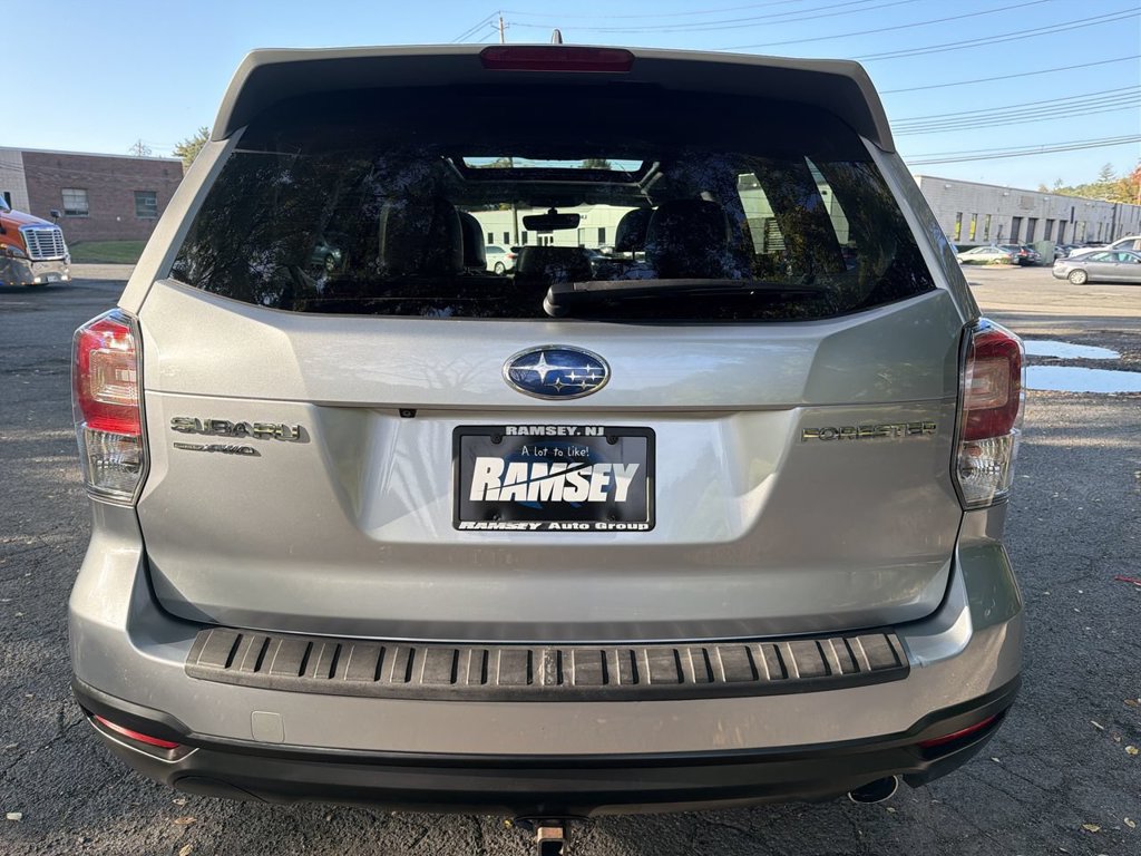 Used 2018 Subaru Forester 2.5i Limited AWD/4WD image 26