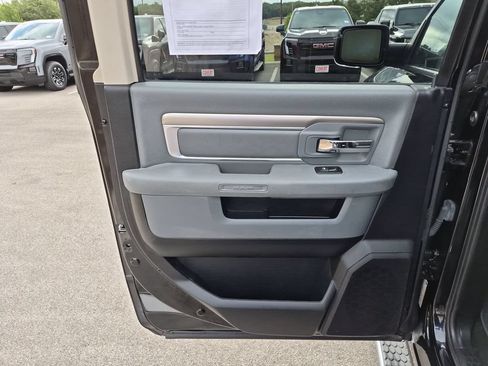 Used 2015 RAM 1500 Lone Star AWD/4WD image 35
