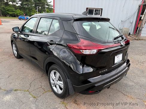 Used 2024 Nissan Kicks S FWD image 7