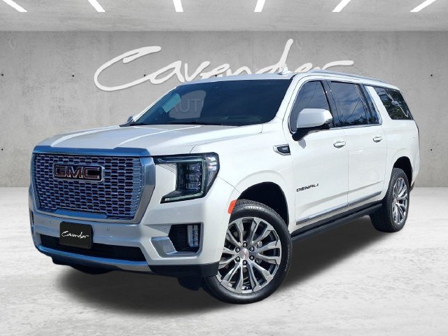 Used 2022 GMC Yukon XL Denali w/ Denali Ultimate Package AWD/4WD image 1