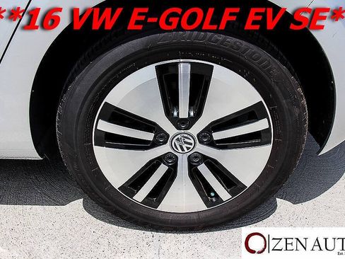 Used 2016 Volkswagen e-Golf SE FWD image 43