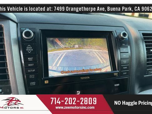 Used 2011 Toyota Sequoia Platinum image 36