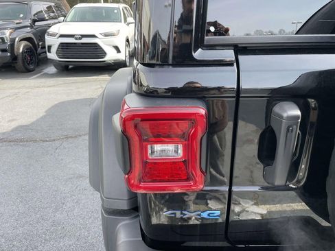 Used 2023 Jeep Wrangler Unlimited Rubicon 4xe w/ Steel Bumper Group image 20