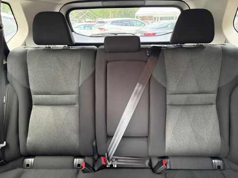 Used 2025 Nissan Rogue SV image 38