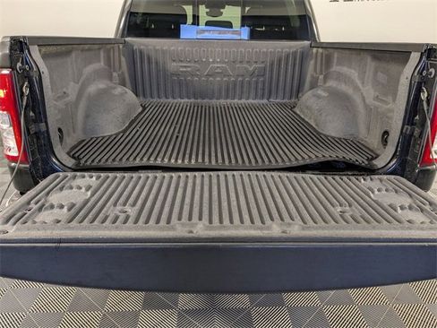 Used 2019 RAM 1500 Big Horn image 28
